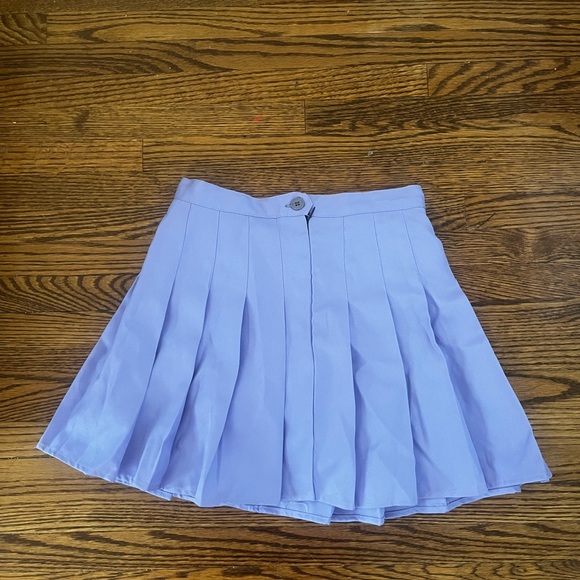 Purple and White Tennis Skirt - Picture 2 of 4